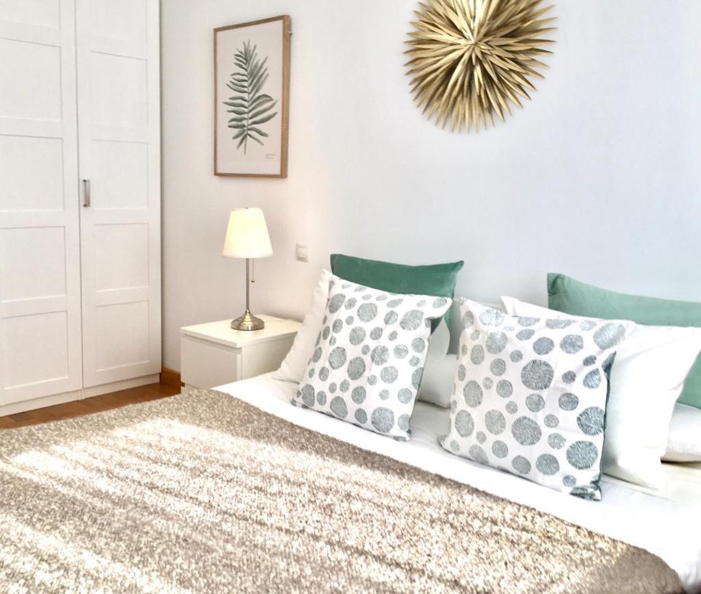 Apartamento 1 Centrico Garaje Wi-Fi Para Trabajar Apartment Castro Urdiales Ngoại thất bức ảnh