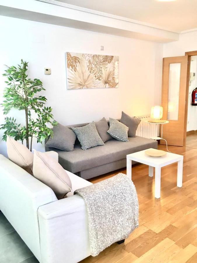 Apartamento 1 Centrico Garaje Wi-Fi Para Trabajar Apartment Castro Urdiales Ngoại thất bức ảnh