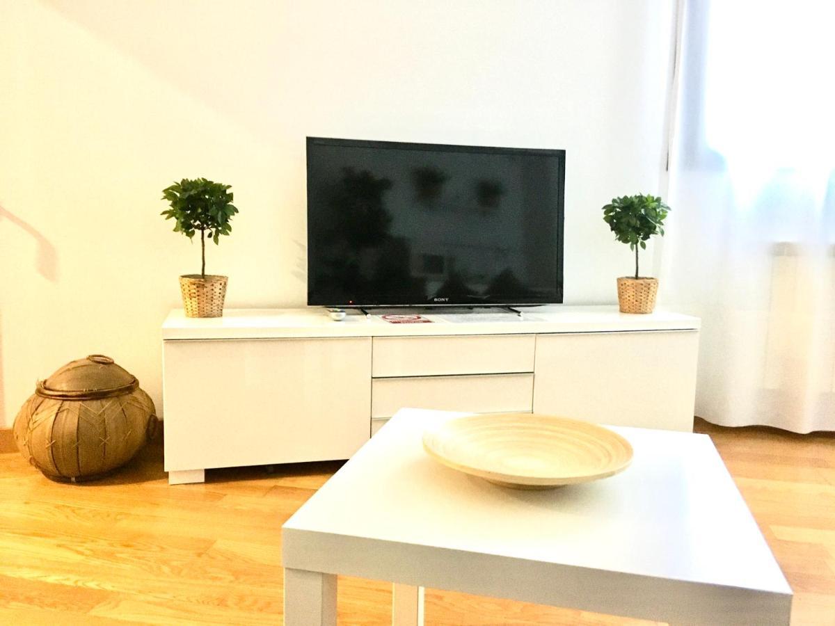 Apartamento 1 Centrico Garaje Wi-Fi Para Trabajar Apartment Castro Urdiales Ngoại thất bức ảnh